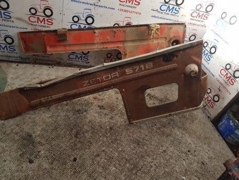 Zetor 5718 Engine Side Panel Assy 000000 - Carrosserie et extérieur pour Tracteur agricole: photos 2 Zetor 5718 Engine Side Panel Assy 000000 - Carrosserie et extérieur pour Tracteur agricole: photos 2