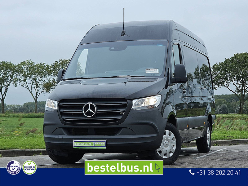 Mercedes-Benz Sprinter 317 L2H2 3.5t-Trekhaak - Fourgon utilitaire: photos 1 Mercedes-Benz Sprinter 317 L2H2 3.5t-Trekhaak - Fourgon utilitaire: photos 1