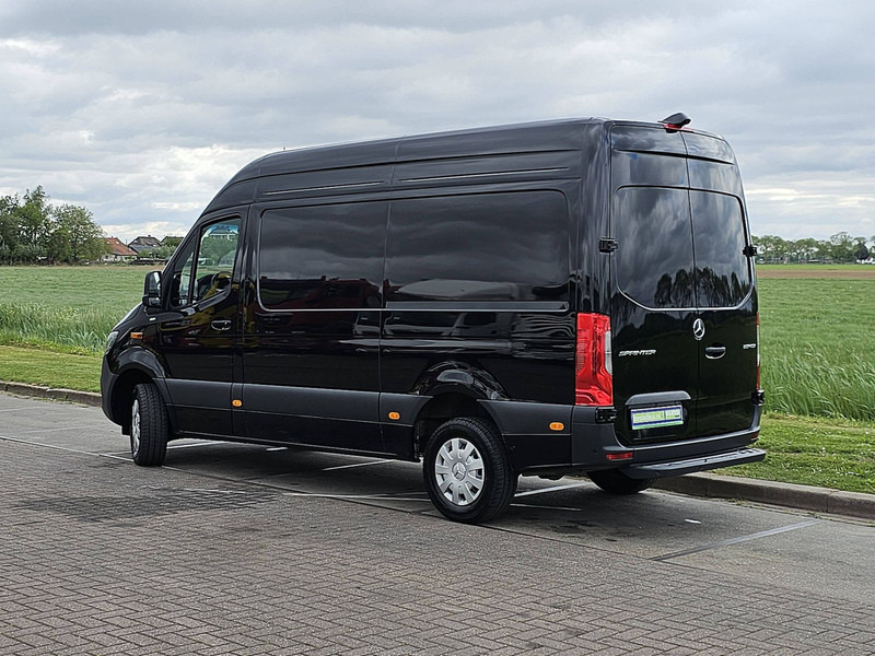 Mercedes-Benz Sprinter 317 L2H2 LED RWD! - Fourgon utilitaire: photos 5 Mercedes-Benz Sprinter 317 L2H2 LED RWD! - Fourgon utilitaire: photos 5