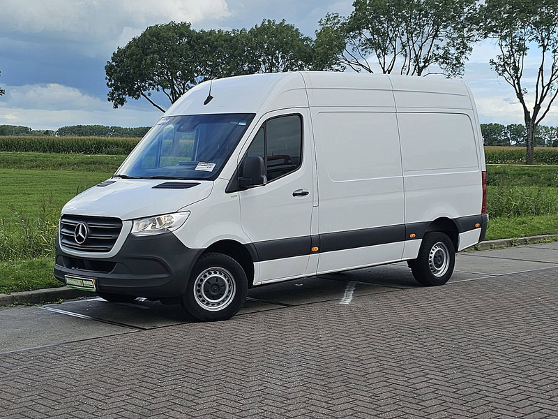Mercedes-Benz Sprinter 317 ac automaat EURO6 - Fourgon utilitaire: photos 2 Mercedes-Benz Sprinter 317 ac automaat EURO6 - Fourgon utilitaire: photos 2