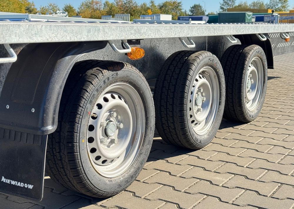 NIEWIADÓW Indiana - 850 x 210 cm / 3500 kg - Remorque porte-voitures: photos 4 NIEWIADÓW Indiana - 850 x 210 cm / 3500 kg - Remorque porte-voitures: photos 4