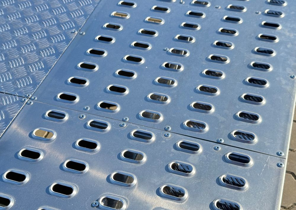 NIEWIADÓW Jupiter 600 x210 cm, 3500 kg - Remorque porte-voitures: photos 5 NIEWIADÓW Jupiter 600 x210 cm, 3500 kg - Remorque porte-voitures: photos 5