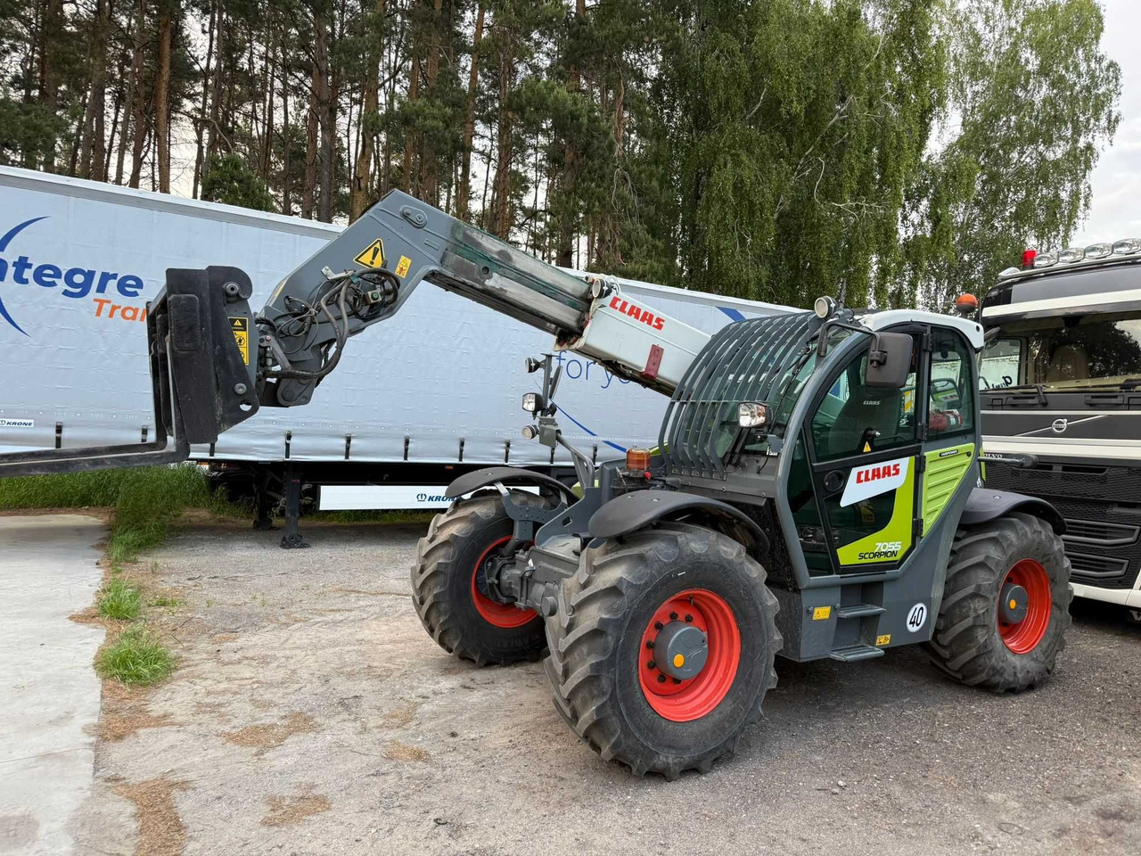 CLAAS SCORPION 7055 Varipower, Klima, Zaczep hydr,Centr smar,z Francji - Chariot télescopique: photos 2 CLAAS SCORPION 7055 Varipower, Klima, Zaczep hydr,Centr smar,z Francji - Chariot télescopique: photos 2