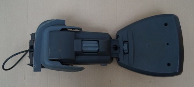 BT 227818 | Steering wheel complete for BT RR 1108 008831 - Moteur hydraulique pour Matériel de manutention: photos 3 BT 227818 | Steering wheel complete for BT RR 1108 008831 - Moteur hydraulique pour Matériel de manutention: photos 3