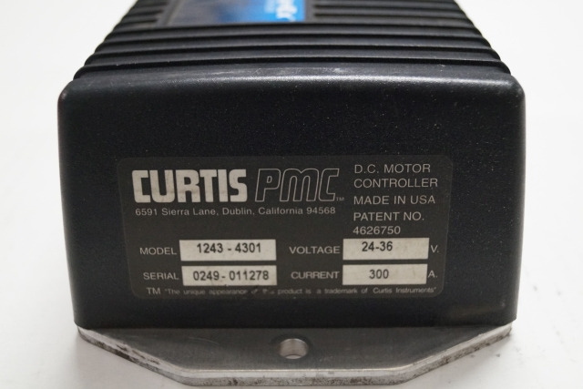 Curtis unknown | DC motor controller Curtis type 1243-4301 24-36V 300A sn. 0249- - Bloc de gestion pour Matériel de manutention: photos 2 Curtis unknown | DC motor controller Curtis type 1243-4301 24-36V 300A sn. 0249- - Bloc de gestion pour Matériel de manutention: photos 2