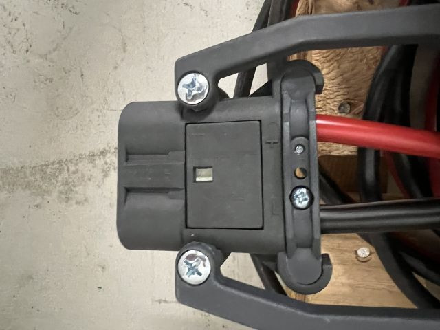 Hoppecke 8361039 | Trak Basic 24V25A sn. 53213918 Year 2009 80A Rema battery con Trak Basic 24V25A sn. 53213918 Year 2009 80A Rema battery connector - Accumulateur pour Matériel de manutention: photos 3 Hoppecke 8361039 | Trak Basic 24V25A sn. 53213918 Year 2009 80A Rema battery con Trak Basic 24V25A sn. 53213918 Year 2009 80A Rema battery connector - Accumulateur pour Matériel de manutention: photos 3