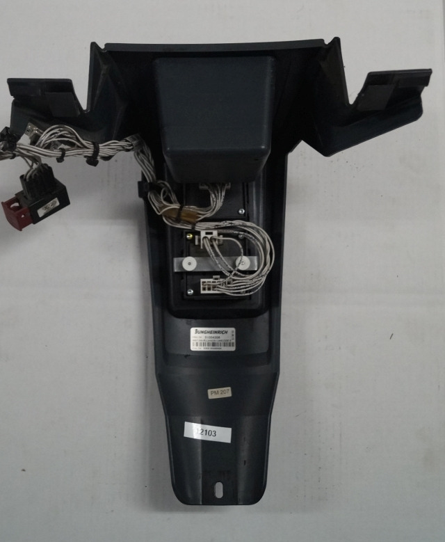 Jungheinrich 51054356 | Console including battery/hour indicator 51201885 code k - Panel de instrumentos pour Matériel de manutention: photos 2 Jungheinrich 51054356 | Console including battery/hour indicator 51201885 code k - Panel de instrumentos pour Matériel de manutention: photos 2