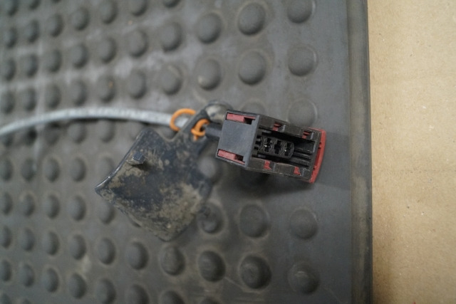 Jungheinrich 51182449 | floor mat ERE225 fixed platform floor mat ERE225 fixed platform - Frame/ Châssis pour Matériel de manutention: photos 2 Jungheinrich 51182449 | floor mat ERE225 fixed platform floor mat ERE225 fixed platform - Frame/ Châssis pour Matériel de manutention: photos 2