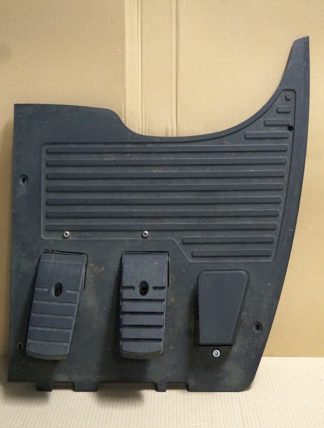 Jungheinrich 51189782 | Vloerplaat Floorplate ETV from Year 2011 Driving pedal 5 Vloerplaat Floorplate ETV from Year 2011 Driving pedal 51443197 Brake pedal 51198398 Kill switch 51188550 kabel 51178968 - Frame/ Châssis pour Matériel de manutention: photos 1 Jungheinrich 51189782 | Vloerplaat Floorplate ETV from Year 2011 Driving pedal 5 Vloerplaat Floorplate ETV from Year 2011 Driving pedal 51443197 Brake pedal 51198398 Kill switch 51188550 kabel 51178968 - Frame/ Châssis pour Matériel de manutention: photos 1