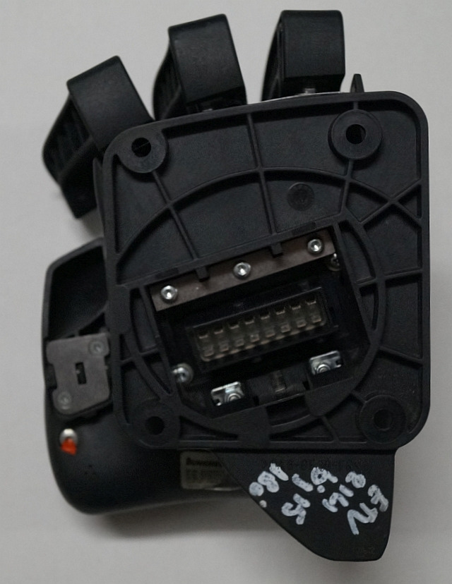 Jungheinrich 51235616 | Contro levers with side shift function Index O sn. P7825 - Système électrique pour Matériel de manutention: photos 3 Jungheinrich 51235616 | Contro levers with side shift function Index O sn. P7825 - Système électrique pour Matériel de manutention: photos 3
