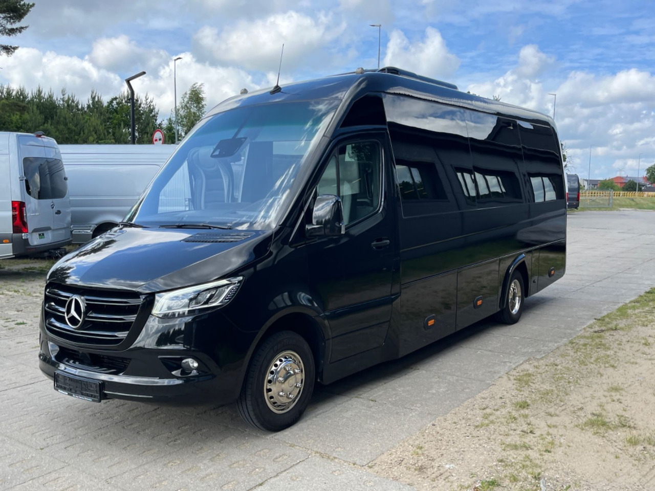 Mercedes-Benz Sprinter 519/ 3.0 V6 / LUXURY Tourist Bus - Autocar: photos 4 Mercedes-Benz Sprinter 519/ 3.0 V6 / LUXURY Tourist Bus - Autocar: photos 4
