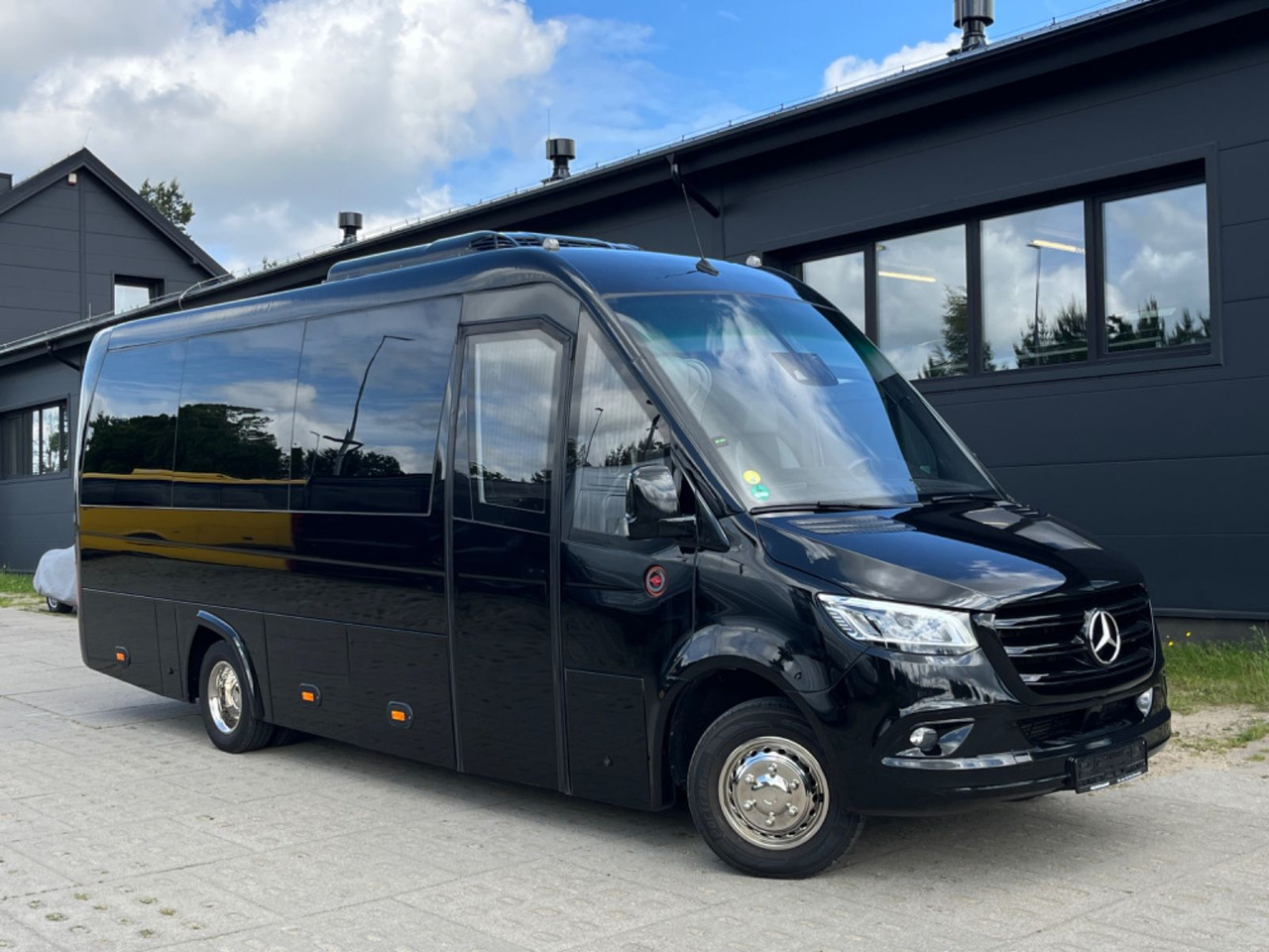 Mercedes-Benz Sprinter 519/ 3.0 V6 / LUXURY Tourist Bus - Autocar: photos 2 Mercedes-Benz Sprinter 519/ 3.0 V6 / LUXURY Tourist Bus - Autocar: photos 2