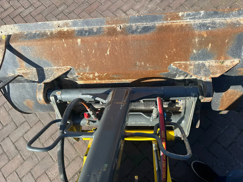 Kramer 850 / 346 - Chargeuse sur pneus: photos 3 Kramer 850 / 346 - Chargeuse sur pneus: photos 3