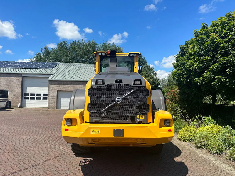 Volvo L120 H2 UNUSED - Chargeuse sur pneus: photos 3 Volvo L120 H2 UNUSED - Chargeuse sur pneus: photos 3