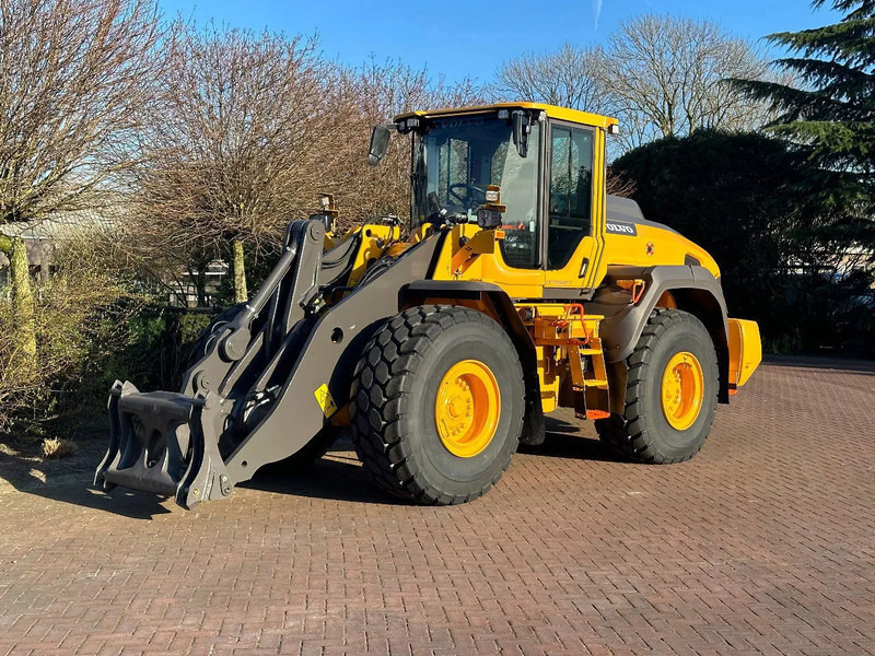 Volvo L120 H2 longboom UNUSED - Chargeuse sur pneus: photos 2 Volvo L120 H2 longboom UNUSED - Chargeuse sur pneus: photos 2