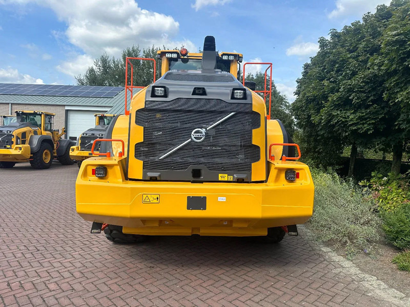 Volvo L180 H UNUSED - Chargeuse sur pneus: photos 3 Volvo L180 H UNUSED - Chargeuse sur pneus: photos 3