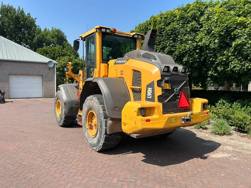 Volvo L90 H - Chargeuse sur pneus: photos 2 Volvo L90 H - Chargeuse sur pneus: photos 2