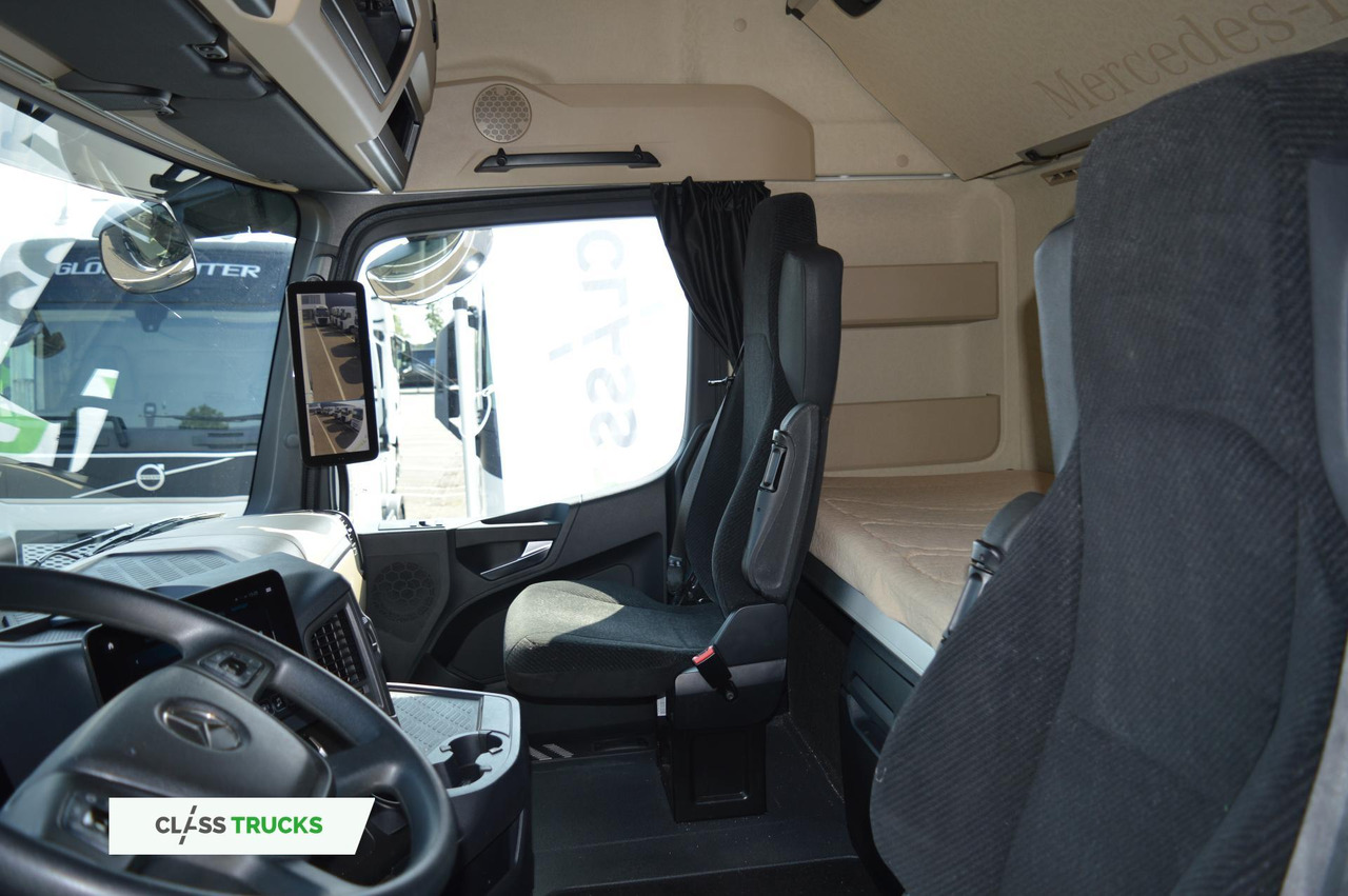 Tracteur routier Mercedes-Benz Actros 5 1845 BigSpace: photos 9