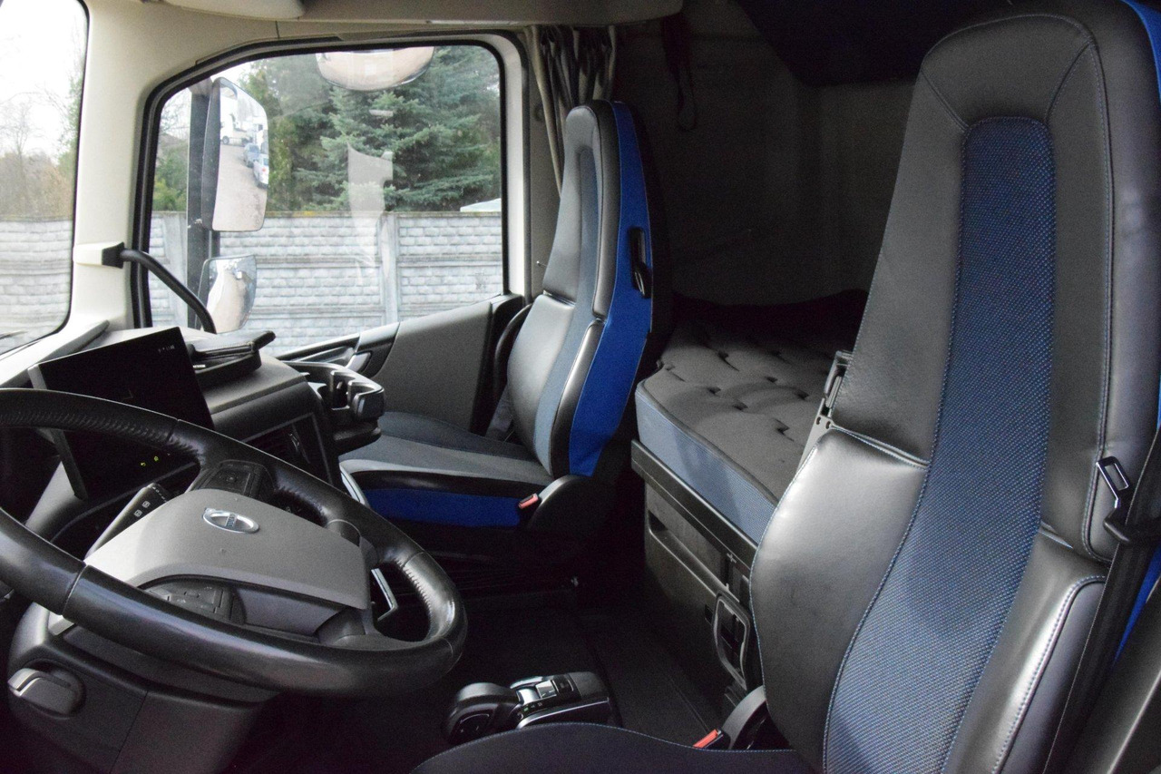 Tracteur routier Volvo FH 460 Globetrotter XL i-Save: photos 9