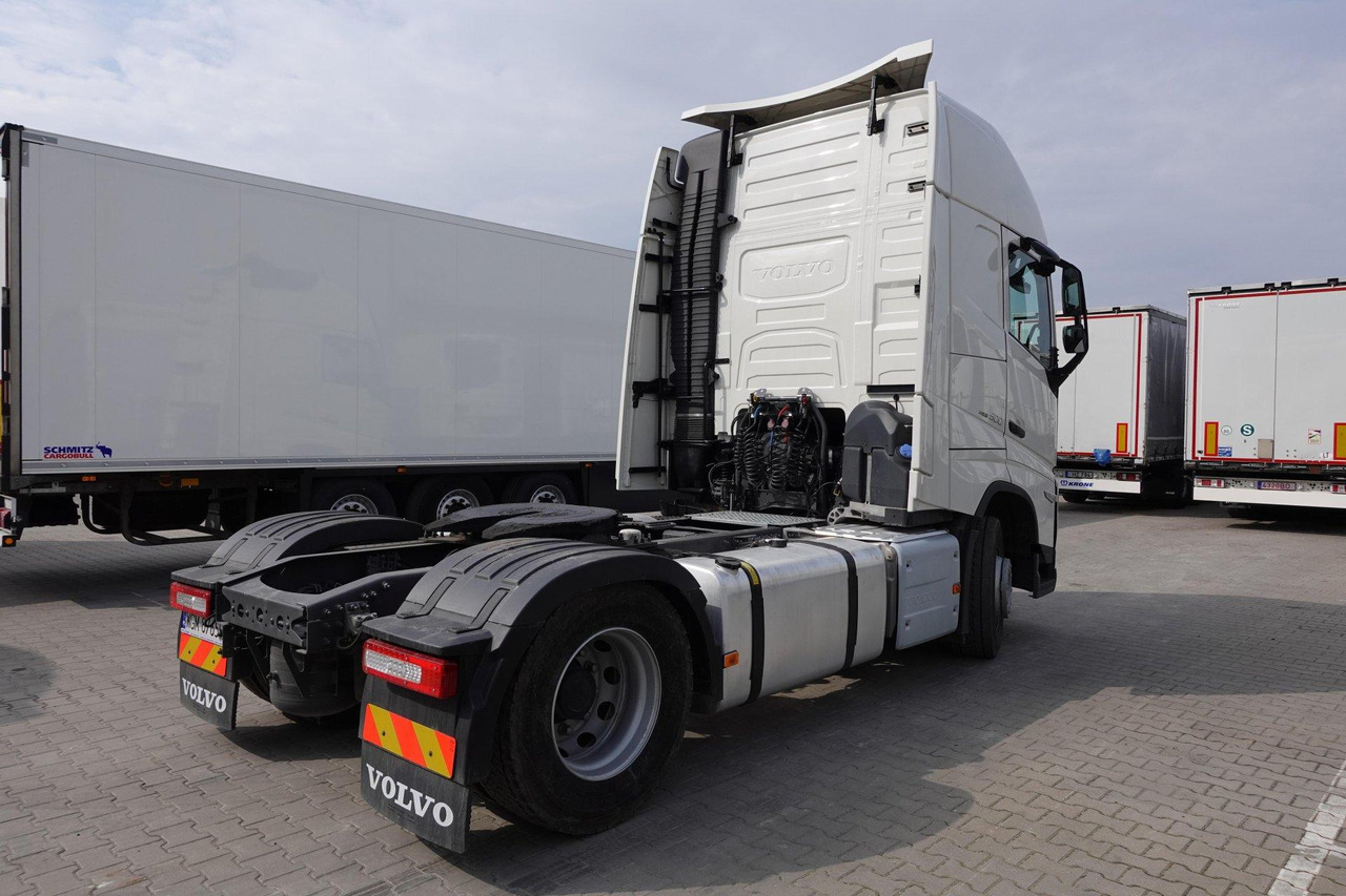 Volvo FH 500 Globetrotter XL - Tracteur routier: photos 4 Volvo FH 500 Globetrotter XL - Tracteur routier: photos 4