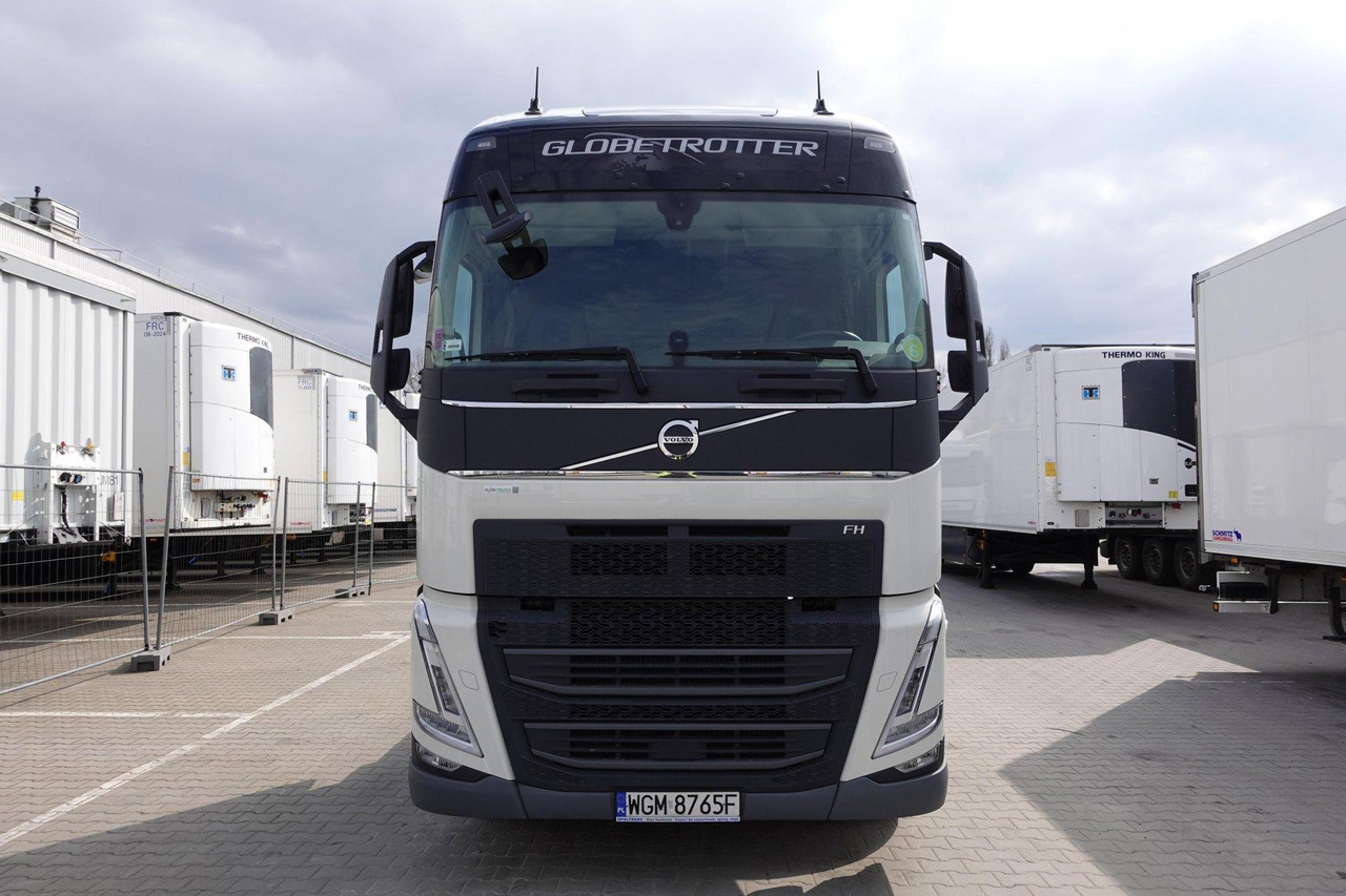 Volvo FH 500 Globetrotter XL - Tracteur routier: photos 2 Volvo FH 500 Globetrotter XL - Tracteur routier: photos 2