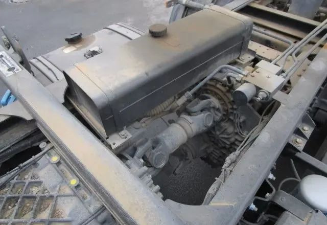 Crédit-bail de MAN TGS 18.360 4x4 BB – Meiller 3-stronna wywrotka | Euro 5 | 216 tys. km MAN TGS 18.360 4x4 BB – Meiller 3-stronna wywrotka | Euro 5 | 216 tys. km: photos 15 Crédit-bail de MAN TGS 18.360 4x4 BB – Meiller 3-stronna wywrotka | Euro 5 | 216 tys. km MAN TGS 18.360 4x4 BB – Meiller 3-stronna wywrotka | Euro 5 | 216 tys. km: photos 15