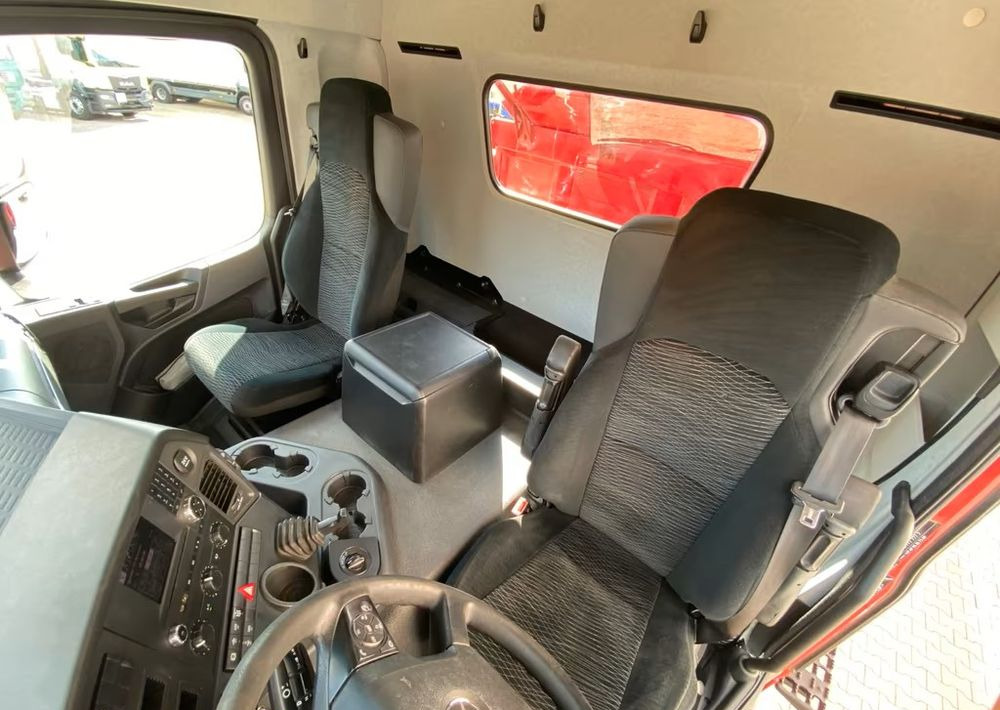 Camion benne Mercedes-Benz Arocs 3345 | 6x6 Allrad | Wywrotka MEILLER Bordmatik | Euro 6 |: photos 16