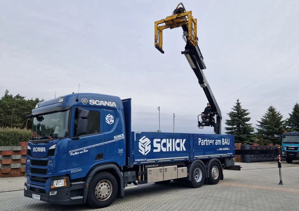 Scania Scania/ R 500/ 6x2 /Fassi F 215 AS - Camion plateau, Camion grue: photos 1 Scania Scania/ R 500/ 6x2 /Fassi F 215 AS - Camion plateau, Camion grue: photos 1