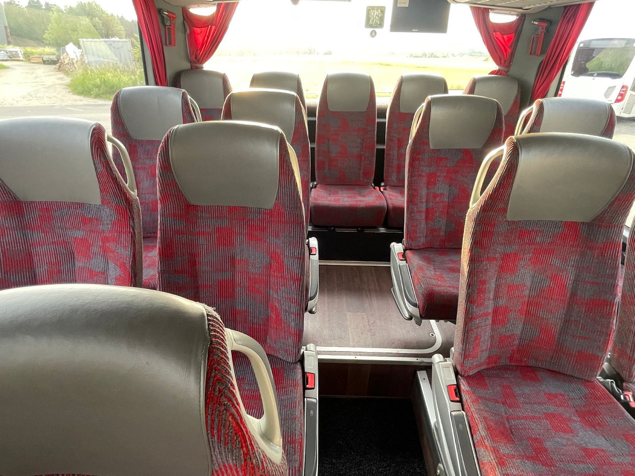 Bus interurbain Mercedes-Benz Intouro  Euro 6  mit 57 Plätzen / ATM 0 km: photos 26