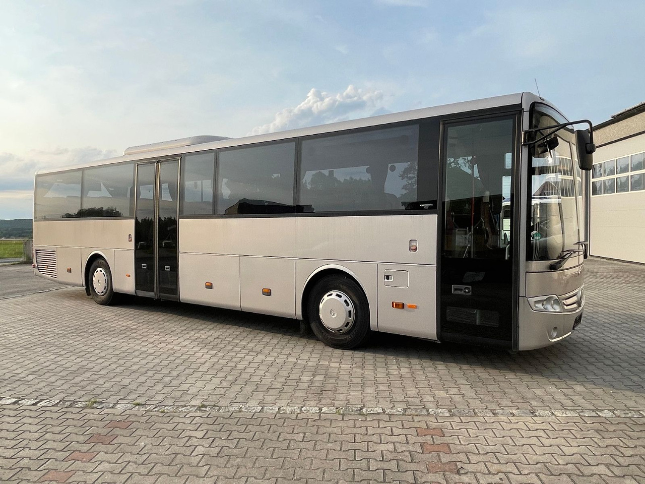 Bus interurbain Mercedes-Benz Intouro  Euro 6  mit 57 Plätzen / ATM 0 km: photos 12