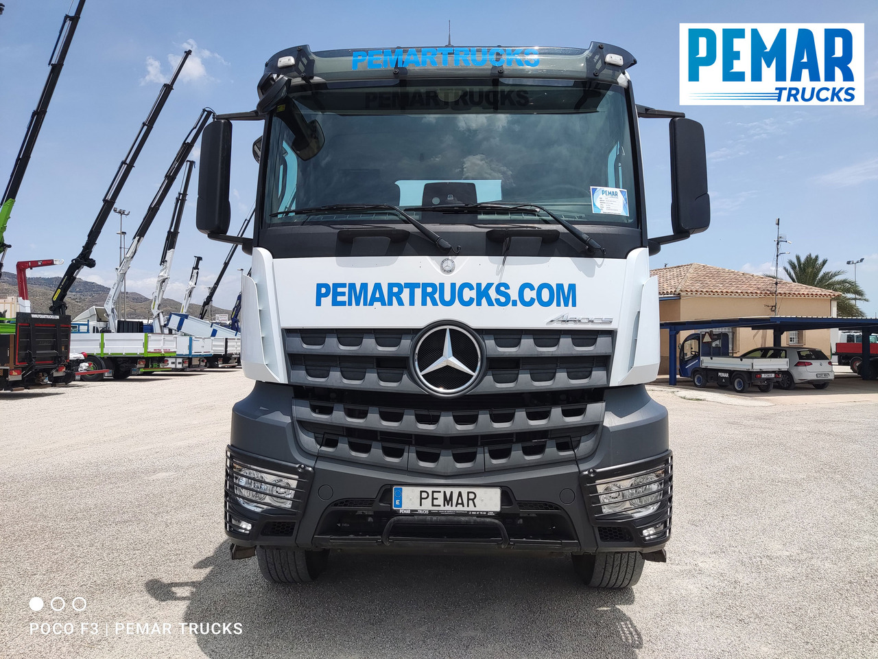 MERCEDES-BENZ AROCS 1845 PORTACONTENEDOR CADENAS - Camion multibenne: photos 3 MERCEDES-BENZ AROCS 1845 PORTACONTENEDOR CADENAS - Camion multibenne: photos 3