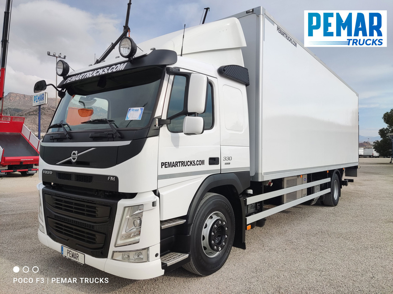 VOLVO FM 330 4X2 FRIGORIFICO EURO 6 - Camion frigorifique: photos 1 VOLVO FM 330 4X2 FRIGORIFICO EURO 6 - Camion frigorifique: photos 1