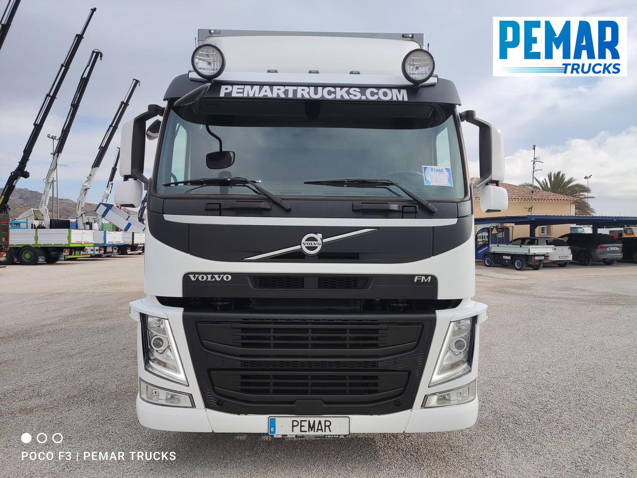 VOLVO FM 330 4X2 FRIGORIFICO EURO 6 - Camion frigorifique: photos 2 VOLVO FM 330 4X2 FRIGORIFICO EURO 6 - Camion frigorifique: photos 2