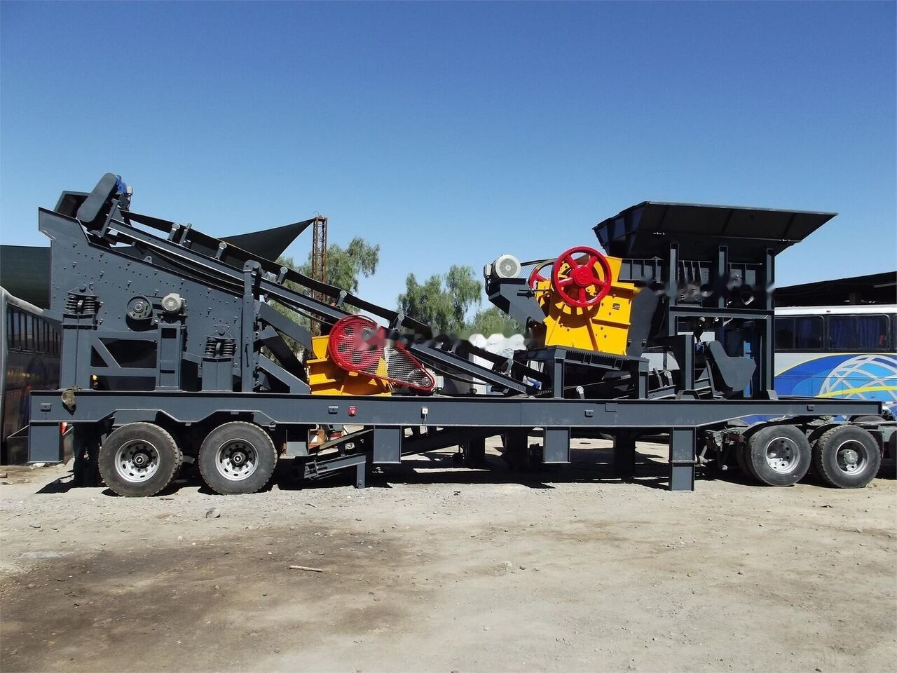 Kinglink KL1142E710 mobile crusher - Concasseur à percussion: photos 1 Kinglink KL1142E710 mobile crusher - Concasseur à percussion: photos 1