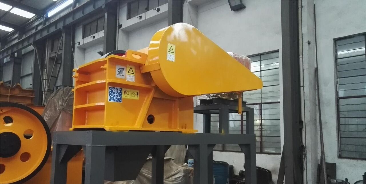Kinglink PE250x400 Diesel Engine Skid Frame Jaw Crusher 10x16 - Concasseur à mâchoires: photos 5 Kinglink PE250x400 Diesel Engine Skid Frame Jaw Crusher 10x16 - Concasseur à mâchoires: photos 5