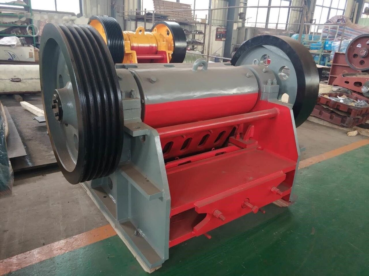 Kinglink PEX1047 Jaw Crusher in stock for aggregates crushing - Concasseur à mâchoires: photos 1 Kinglink PEX1047 Jaw Crusher in stock for aggregates crushing - Concasseur à mâchoires: photos 1