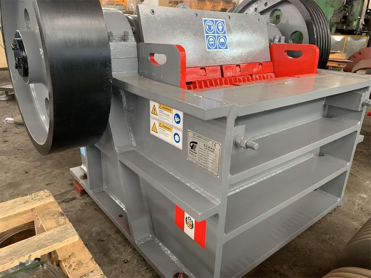 Kinglink PEX250X1000 PEX1039 River Stone Jaw Crusher - Concasseur à mâchoires: photos 3 Kinglink PEX250X1000 PEX1039 River Stone Jaw Crusher - Concasseur à mâchoires: photos 3
