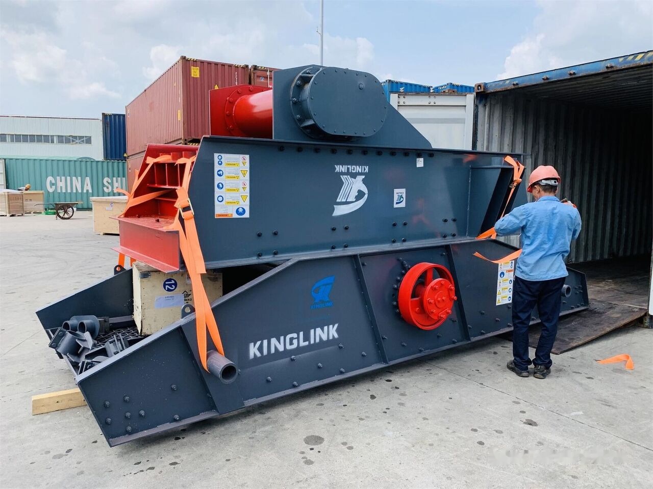 Kinglink ZSW380X96 Grizzly Vibrating Feeder - Machine d'exploitation minière: photos 4 Kinglink ZSW380X96 Grizzly Vibrating Feeder - Machine d'exploitation minière: photos 4