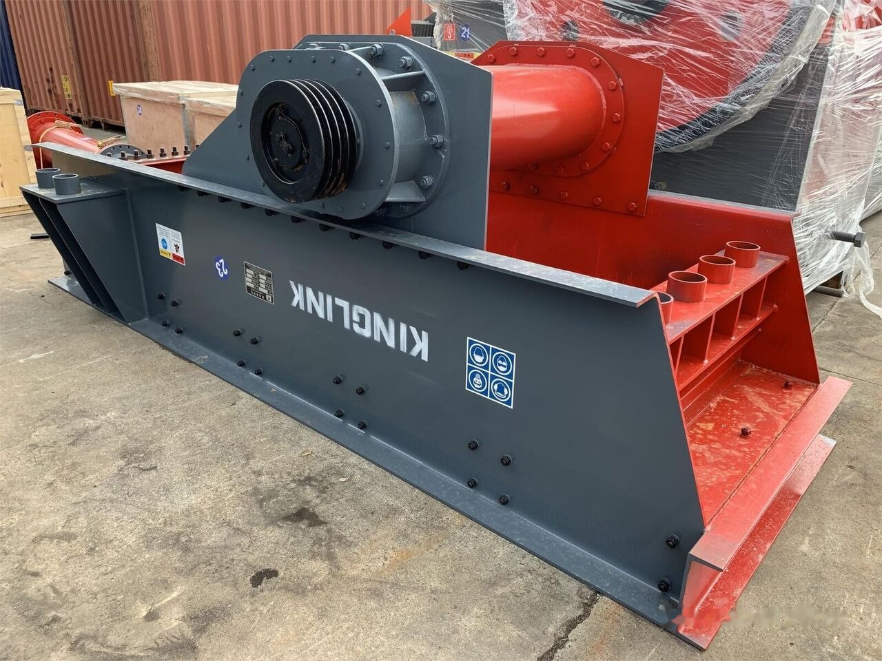 Kinglink ZSW380X96 Grizzly Vibrating Feeder - Machine d'exploitation minière: photos 1 Kinglink ZSW380X96 Grizzly Vibrating Feeder - Machine d'exploitation minière: photos 1