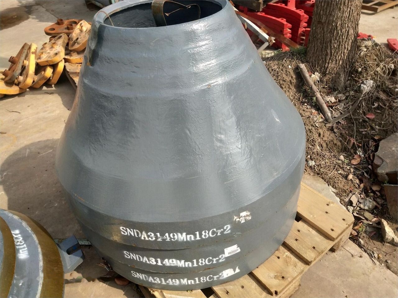 BOWL/CONCAVE/MANTLE/SPARE PARTS KINGLINK for Sandvik crushing plant - Pièces de rechange: photos 5 BOWL/CONCAVE/MANTLE/SPARE PARTS KINGLINK for Sandvik crushing plant - Pièces de rechange: photos 5