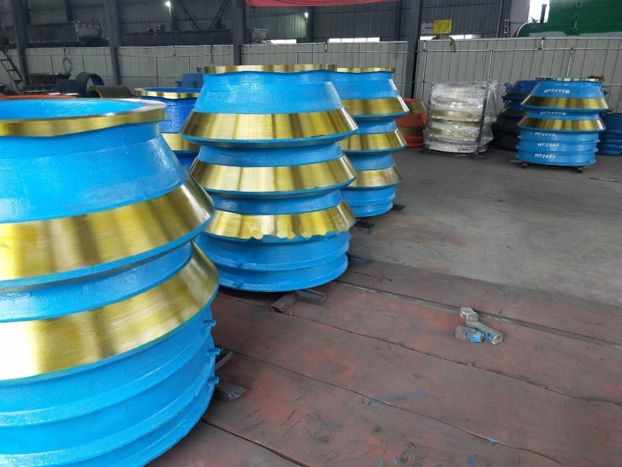 Bowl liner, Mantle, Concave For Metso CONE CRUSHER - Pièces de rechange pour Concasseur à mâchoires: photos 2 Bowl liner, Mantle, Concave For Metso CONE CRUSHER - Pièces de rechange pour Concasseur à mâchoires: photos 2