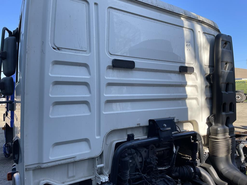 MAN TGL 2011 - Cabine pour Camion: photos 4 MAN TGL 2011 - Cabine pour Camion: photos 4