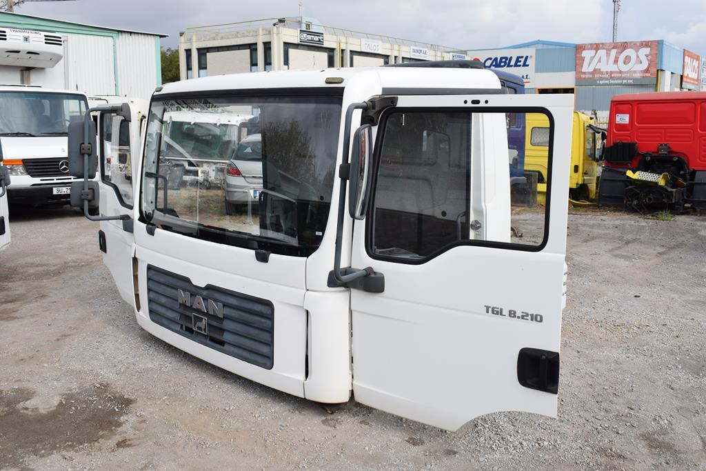 MAN TGL - Cabine pour Camion: photos 1 MAN TGL - Cabine pour Camion: photos 1