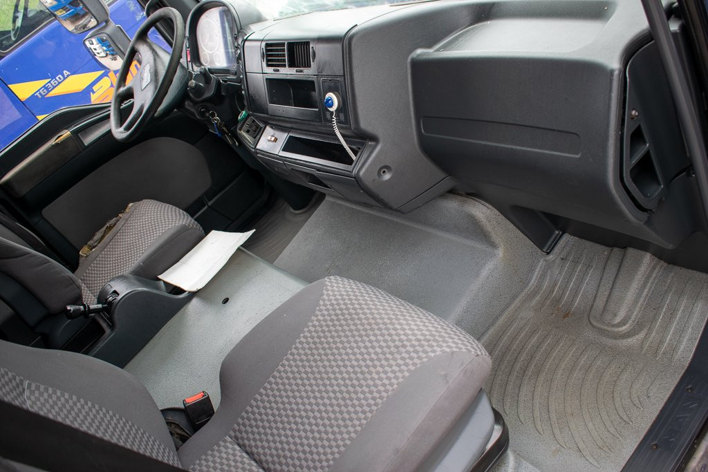 MAN TGL - Panel de instrumentos pour Camion: photos 2 MAN TGL - Panel de instrumentos pour Camion: photos 2