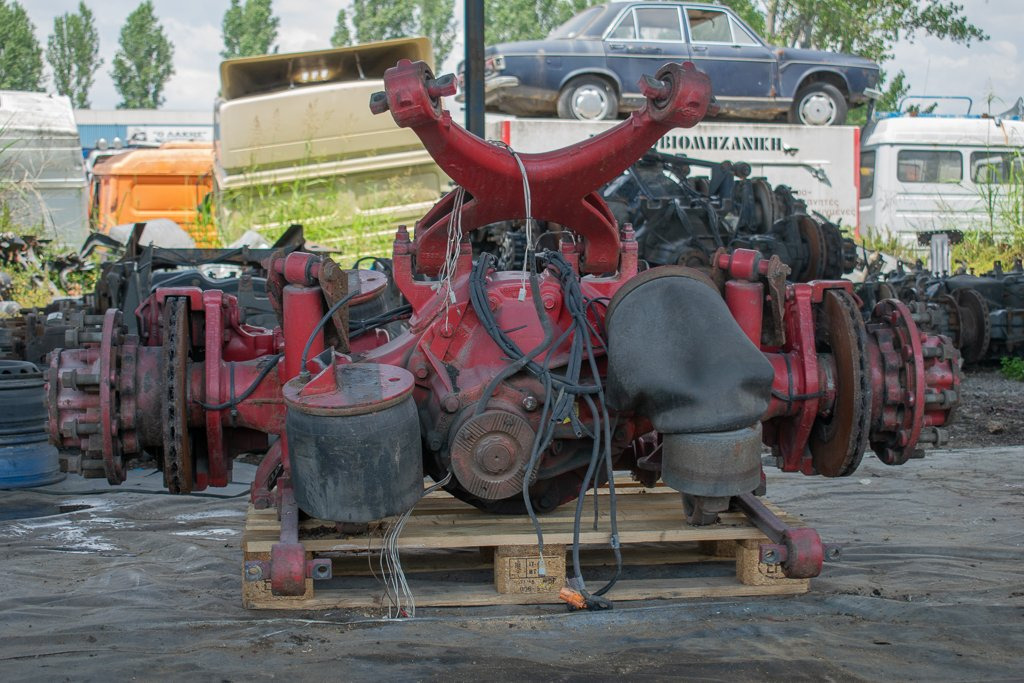 MAN TGX DIFFERENTIAL - Transmission pour Camion: photos 2 MAN TGX DIFFERENTIAL - Transmission pour Camion: photos 2