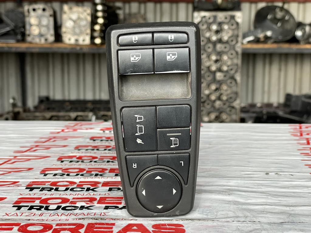 MAN TGX DRIVER'S WINDOW SWITCH - 81.25806.7093 - Système électrique pour Camion: photos 1 MAN TGX DRIVER'S WINDOW SWITCH - 81.25806.7093 - Système électrique pour Camion: photos 1