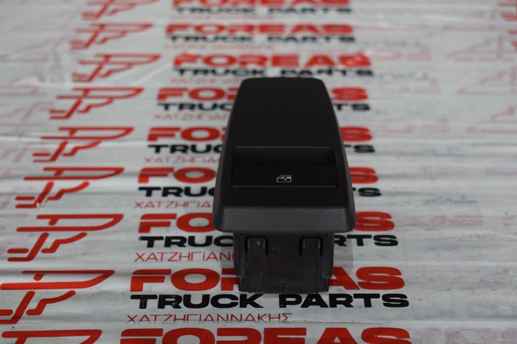 MAN TGX - PASSENGER - Système électrique pour Camion: photos 2 MAN TGX - PASSENGER - Système électrique pour Camion: photos 2