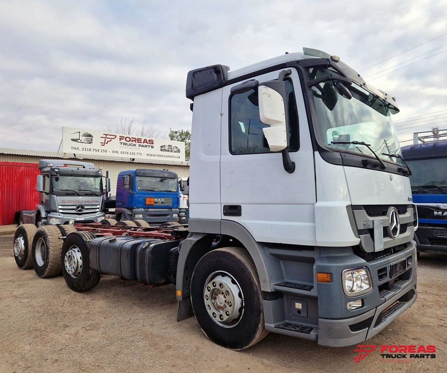 MERCEDES-BENZ ACTROS 3241 8x2 EURO 5 INTARDER - Châssis cabine: photos 1 MERCEDES-BENZ ACTROS 3241 8x2 EURO 5 INTARDER - Châssis cabine: photos 1