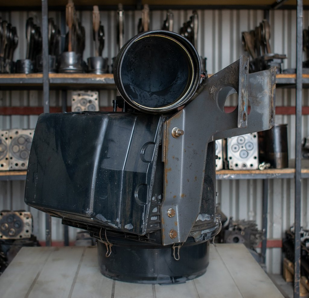 MERCEDES-BENZ ACTROS - ATEGO - Filtre à air pour Camion: photos 1 MERCEDES-BENZ ACTROS - ATEGO - Filtre à air pour Camion: photos 1