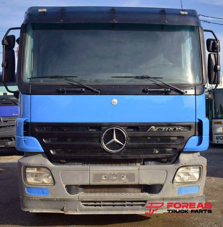 MERCEDES-BENZ ACTROS MP2 MEDIUM - Cabine pour Camion: photos 2 MERCEDES-BENZ ACTROS MP2 MEDIUM - Cabine pour Camion: photos 2